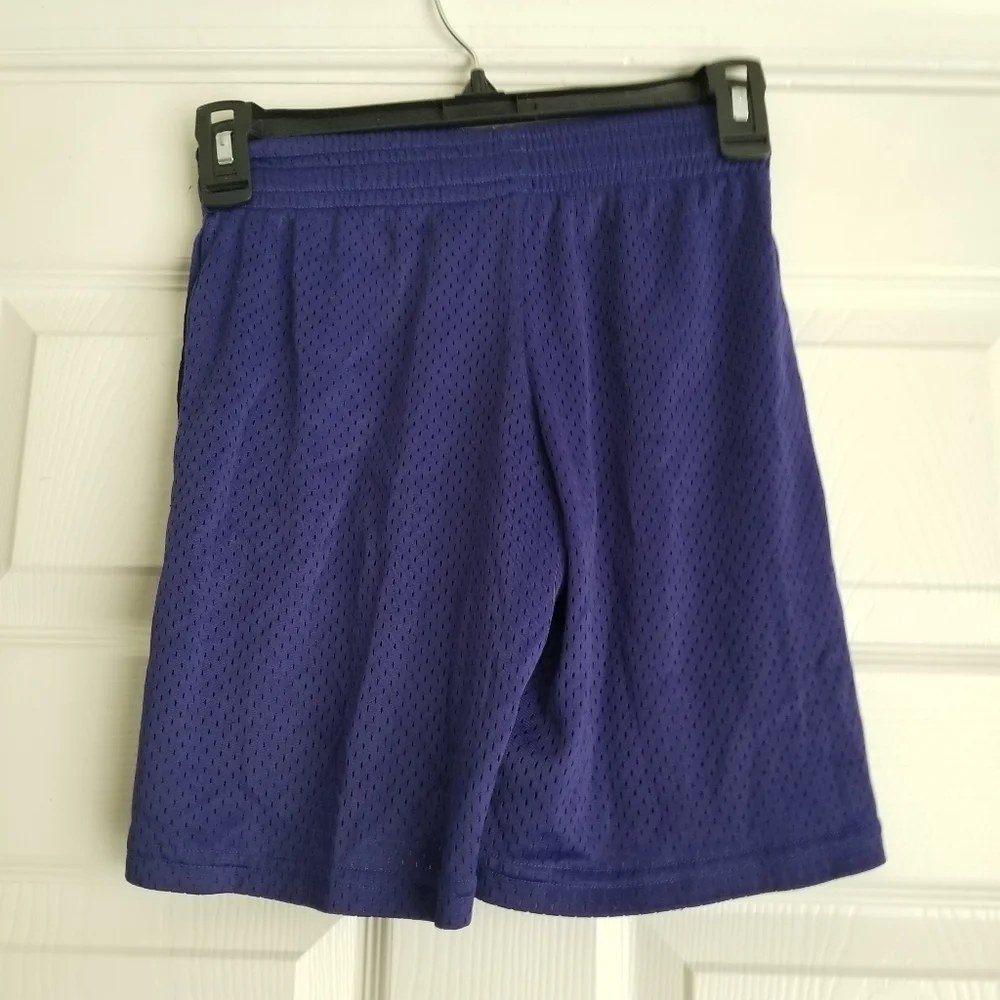 Under Armour Boy's Heatgear Shorts - Picture 6 of 13